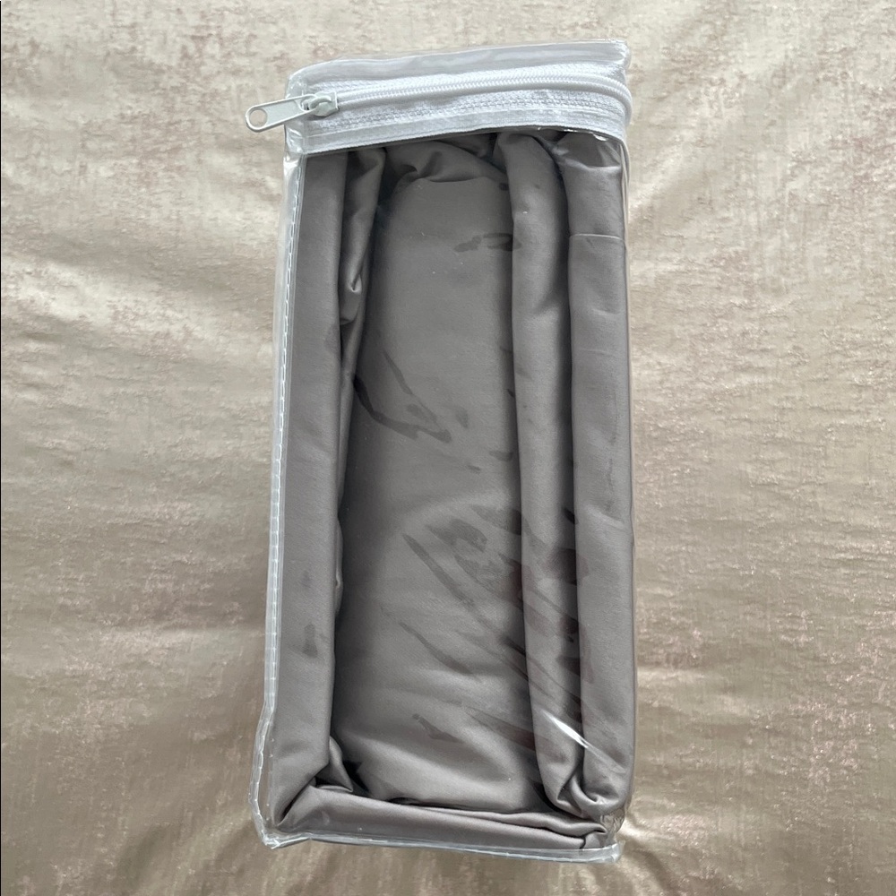 NWT 400 Count Giza Dreams Queen Sheets - Light Gray - Picture 3 of 4